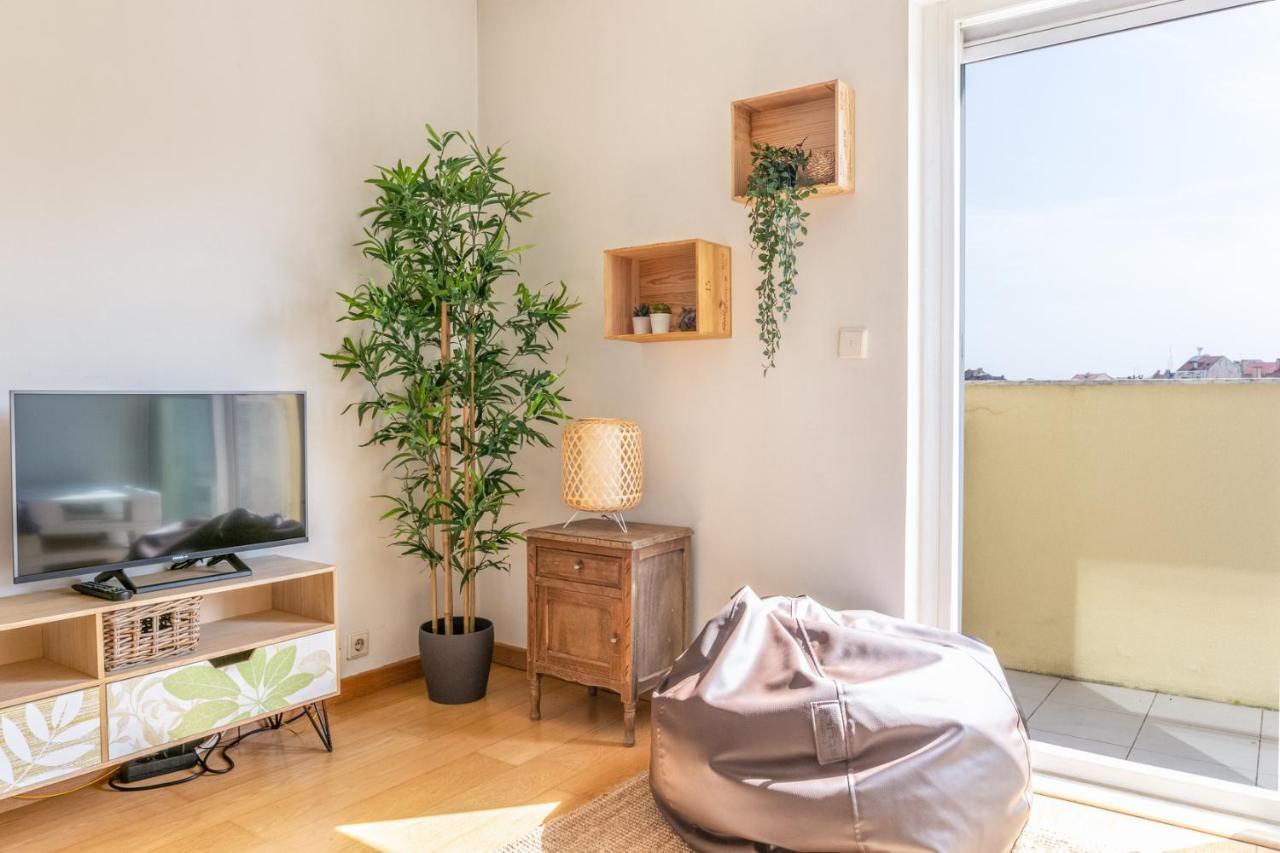 ליסבון One Bedroom Apartment With Stunning River Views And Private Rooftop! מראה חיצוני תמונה